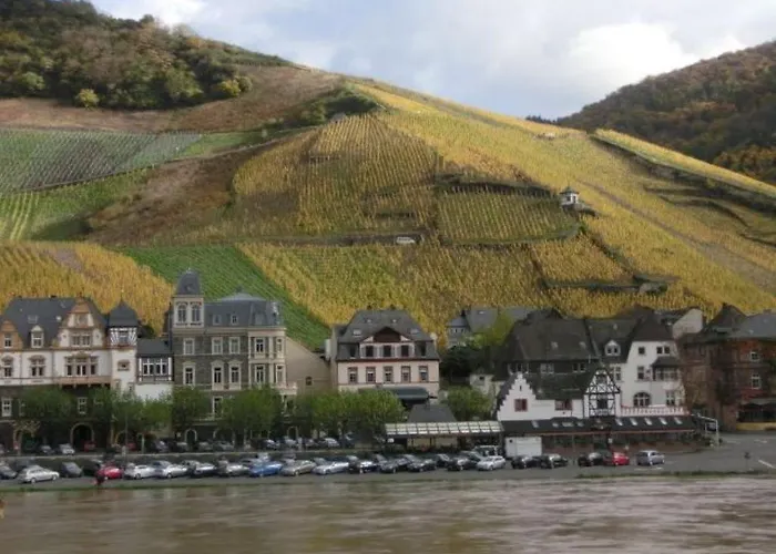 Mit Moselblick דירה *